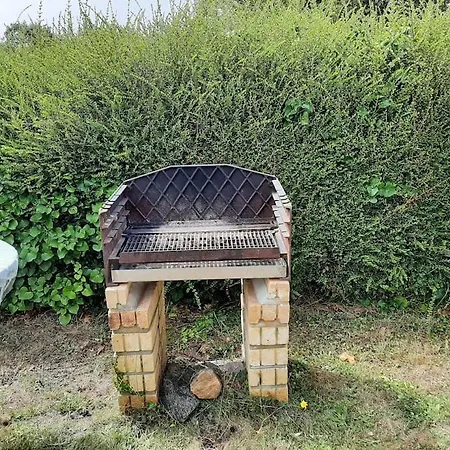 Maison En Pierre * Saint-Pabu (Cotes-d'Armor)