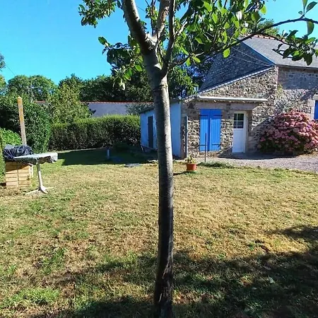 Maison En Pierre Holiday home *